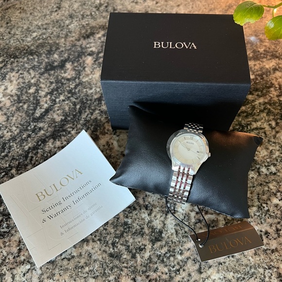 Bulova Women’s Quartz Analog Watch - Picture 6 of 8